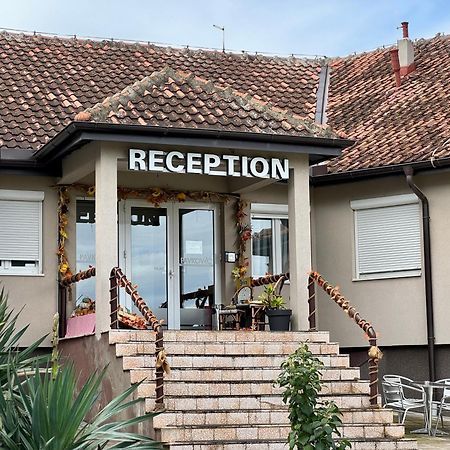 Motel Krnjevo Exterior photo